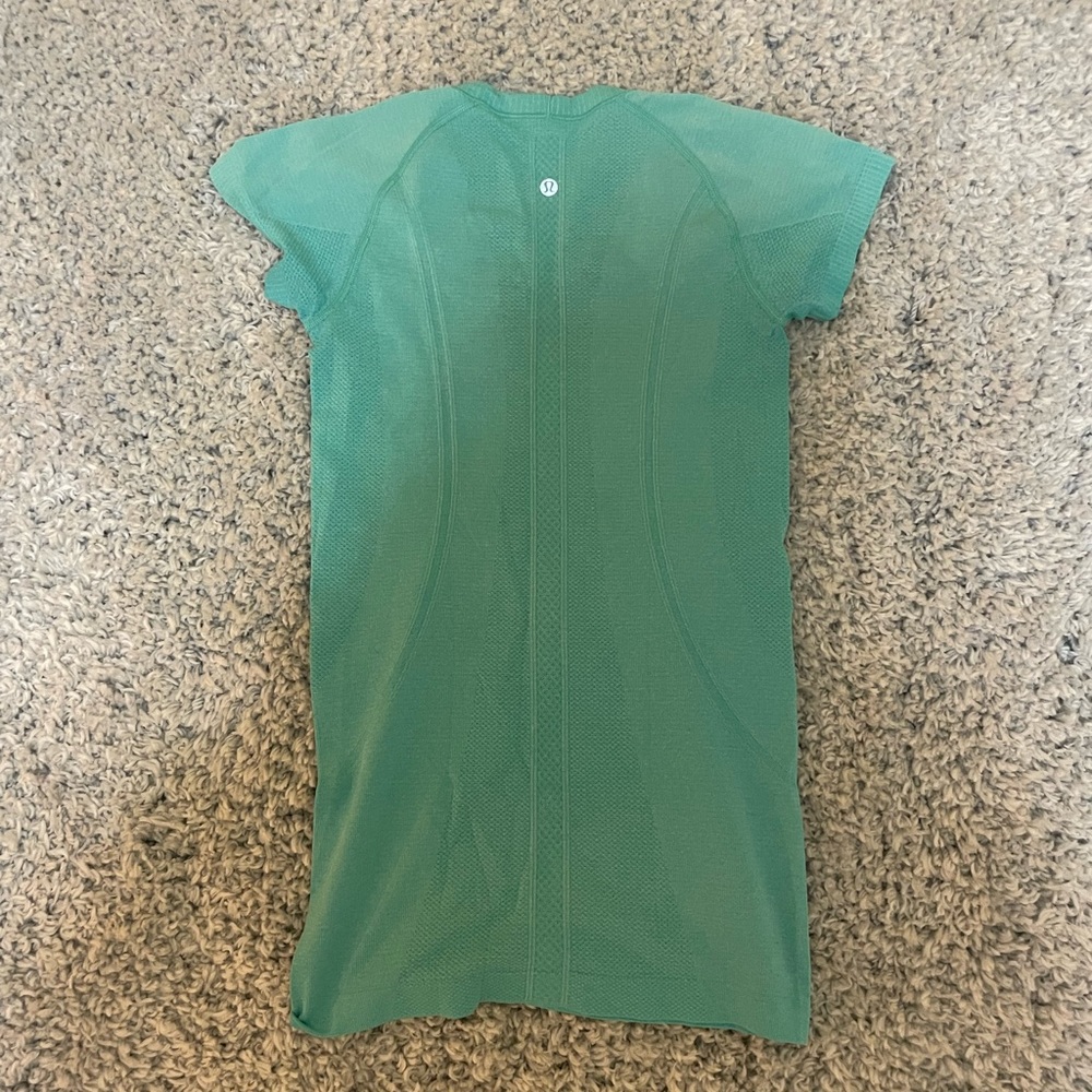 Lululemon Swiftly Tech - image 3